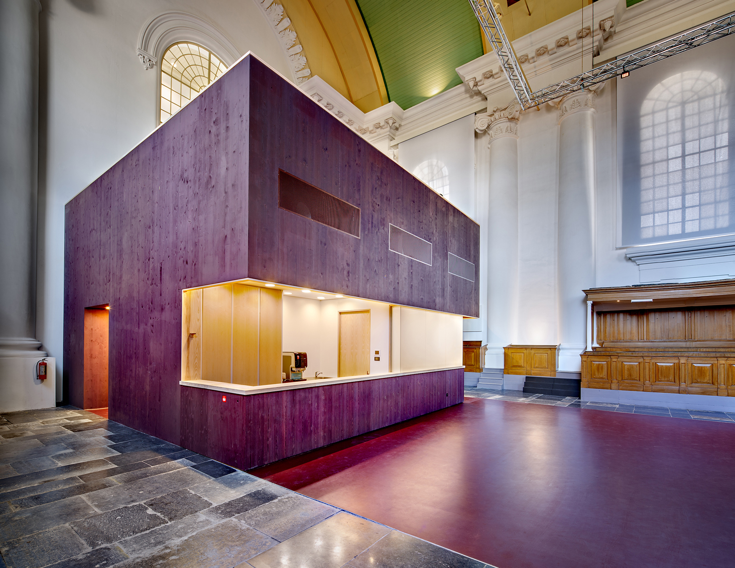 Herinrichting Nieuwe Kerk Zierikzee door GROUP A. Fotograaf: Digidaan