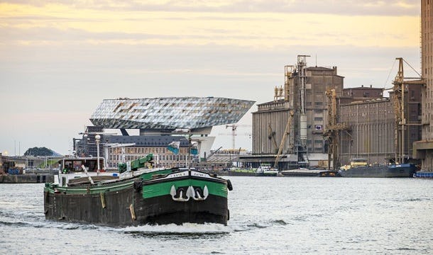 Havenhuis Antwerpen - Zaha Hadid Architects