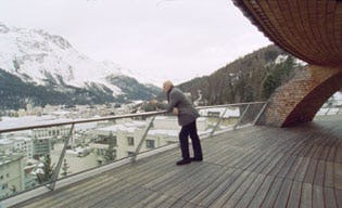 Filmtip 6, AFFR 2011: How much does your building weigh, mr Foster?