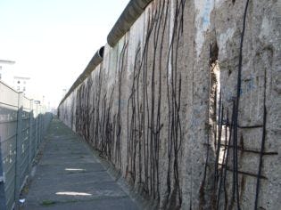 Berlijnse Muur weer even terug