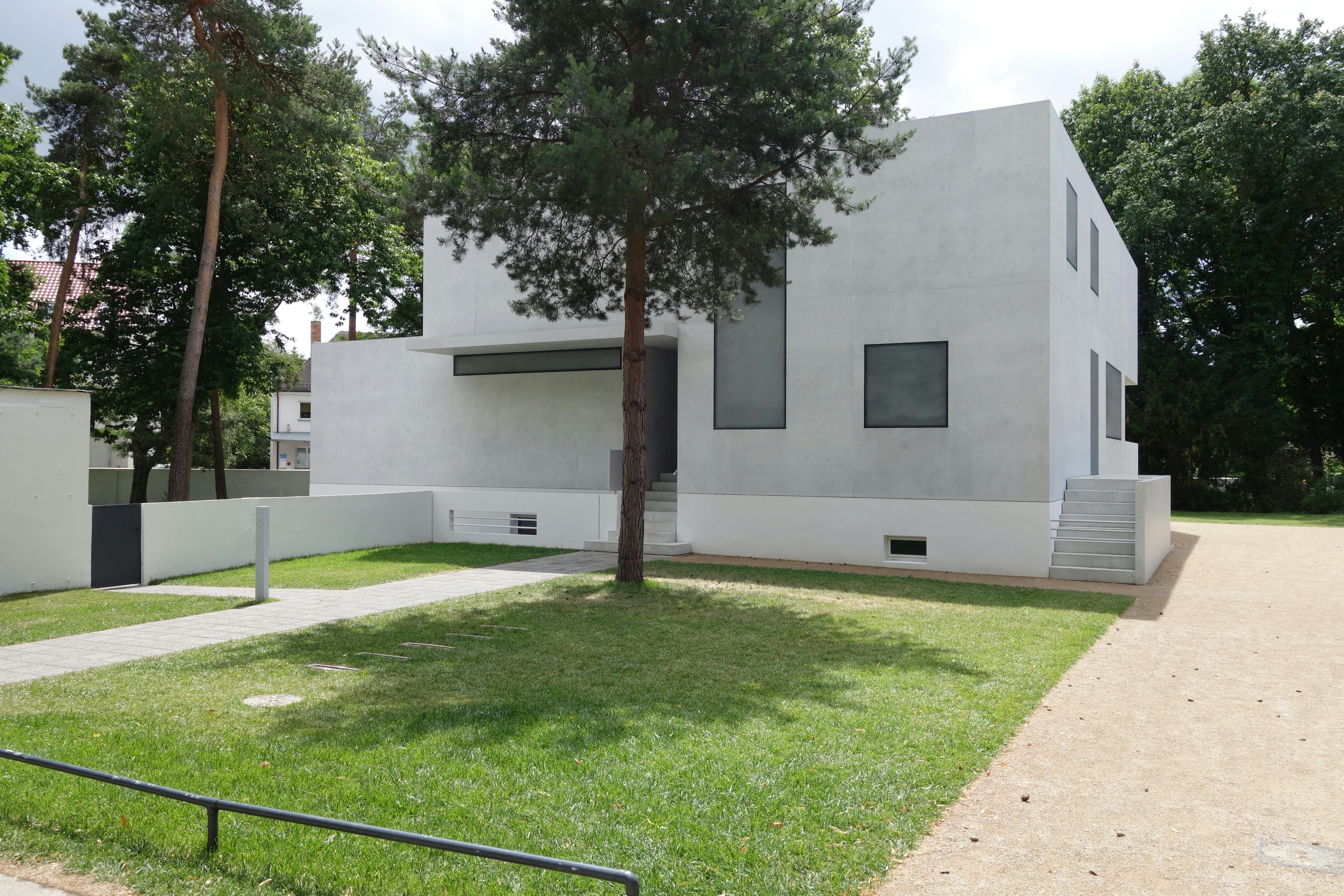 Bauhaus: van reconstructie naar reparatie