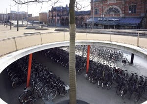 Miljoenen voor fietsenstalling bij stations