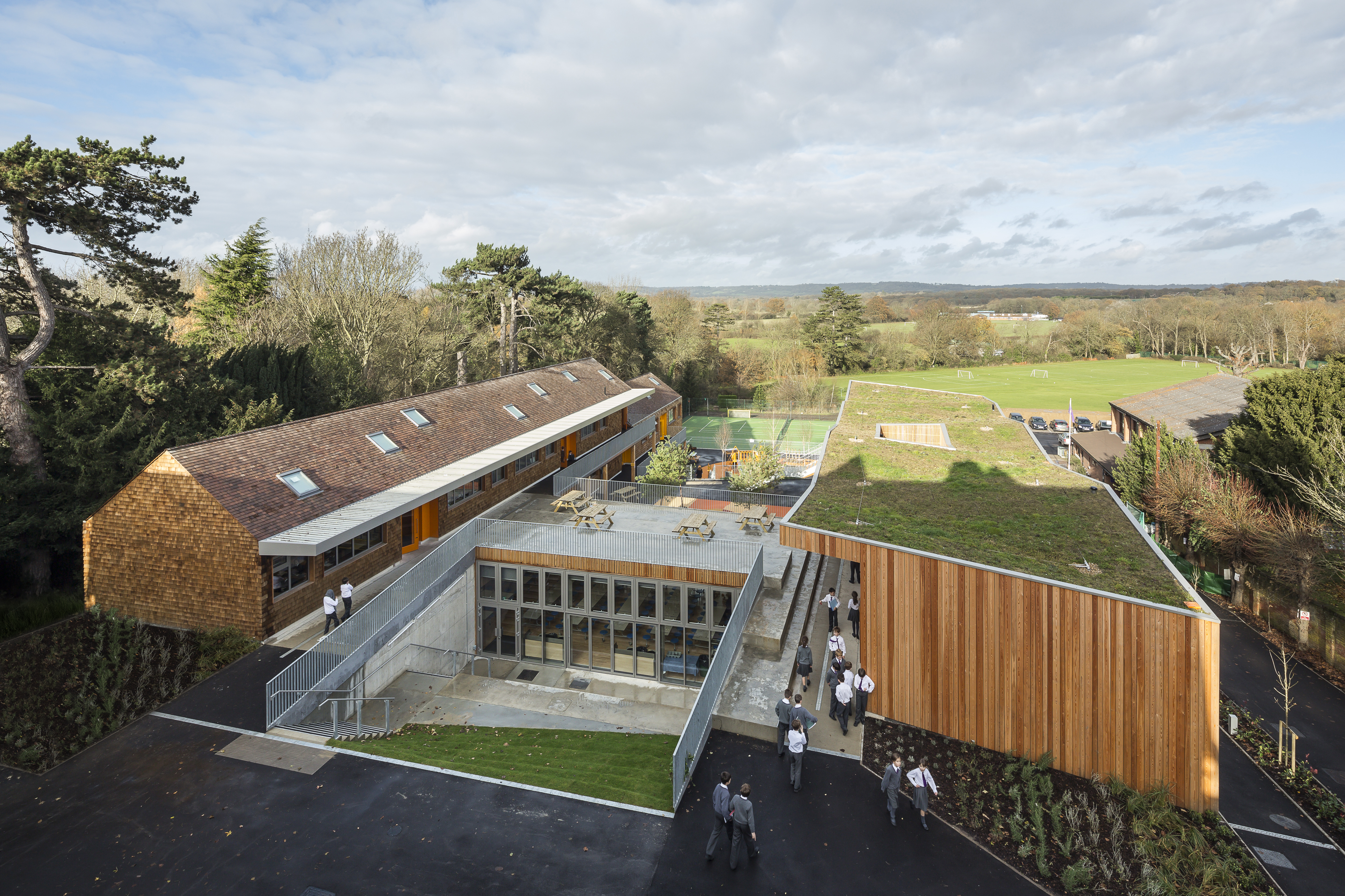 Hilden Grange bassisschool Hawkins/Brown Fotograaf Tim Crocker