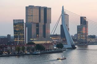 'De Rotterdam' op de Kop van Zuid door OMA
