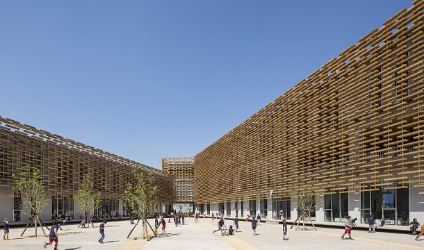 Internationale Franse School in Beijing door Jacques Ferrier Architecture