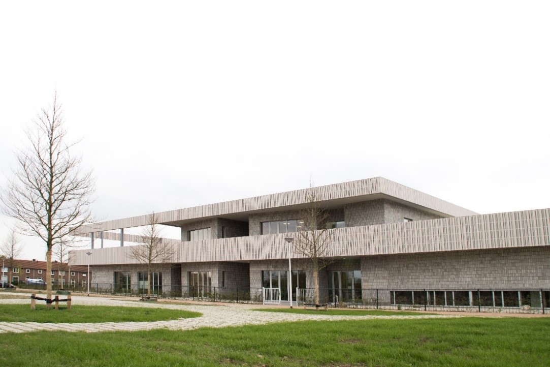 Integraal Kindcentrum “de Geluksvogel” door UArchitects/Misak Terzibasiyan (2017)