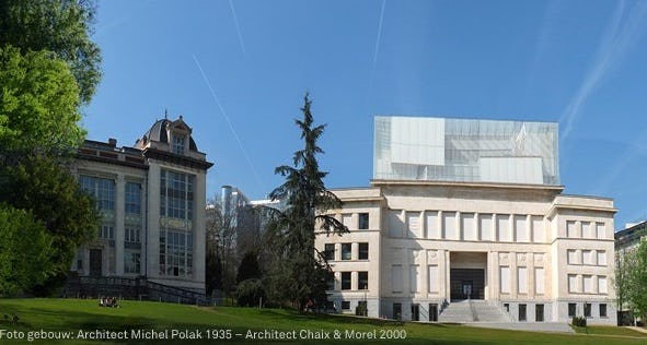 Huis van de Europese Geschiedenis. Foto gebouw: Michel Polak (1935). Architect Chaix & Morel (2000)