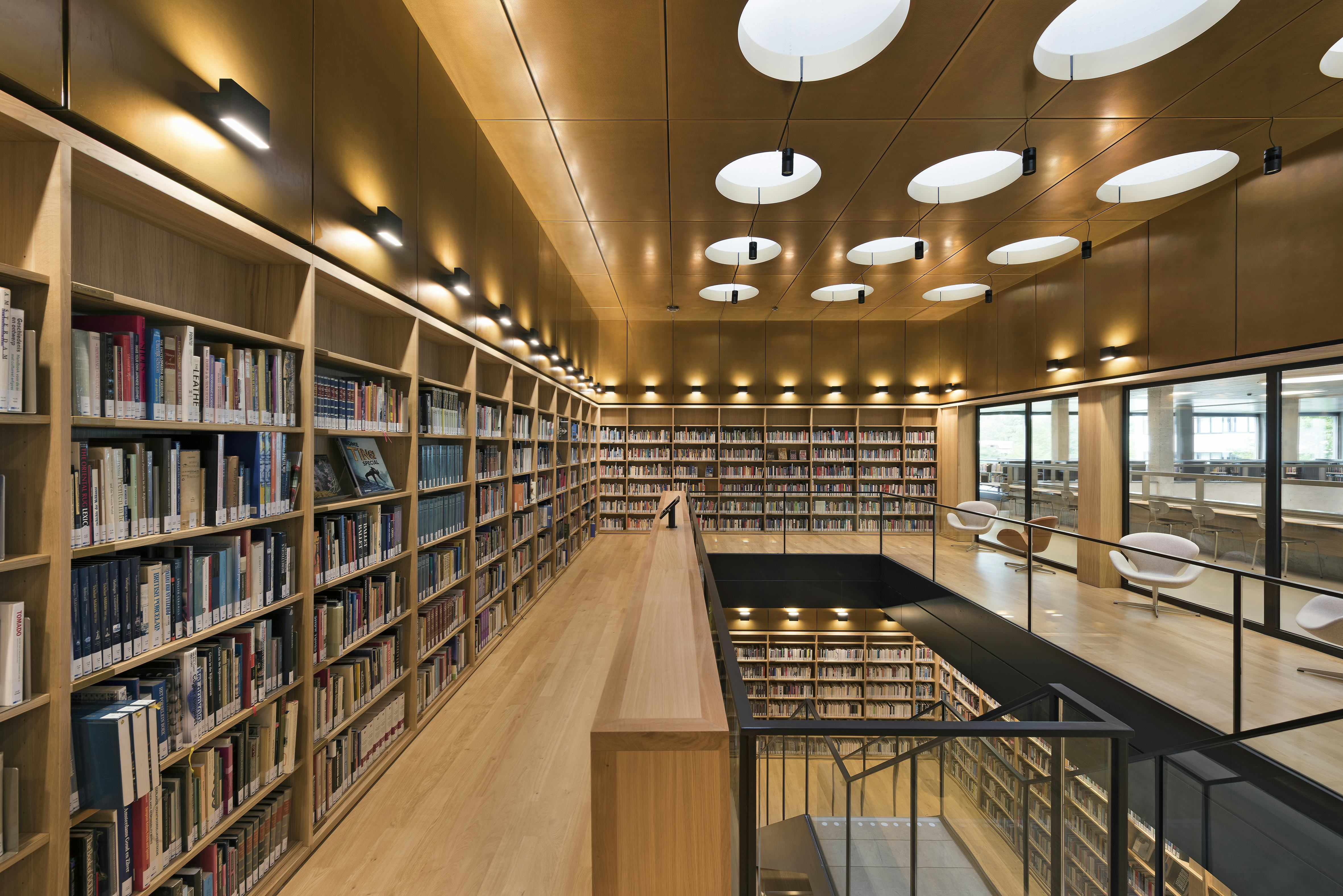 ARC17: Universiteitsbibliotheek EUR Rotterdam - dvdp