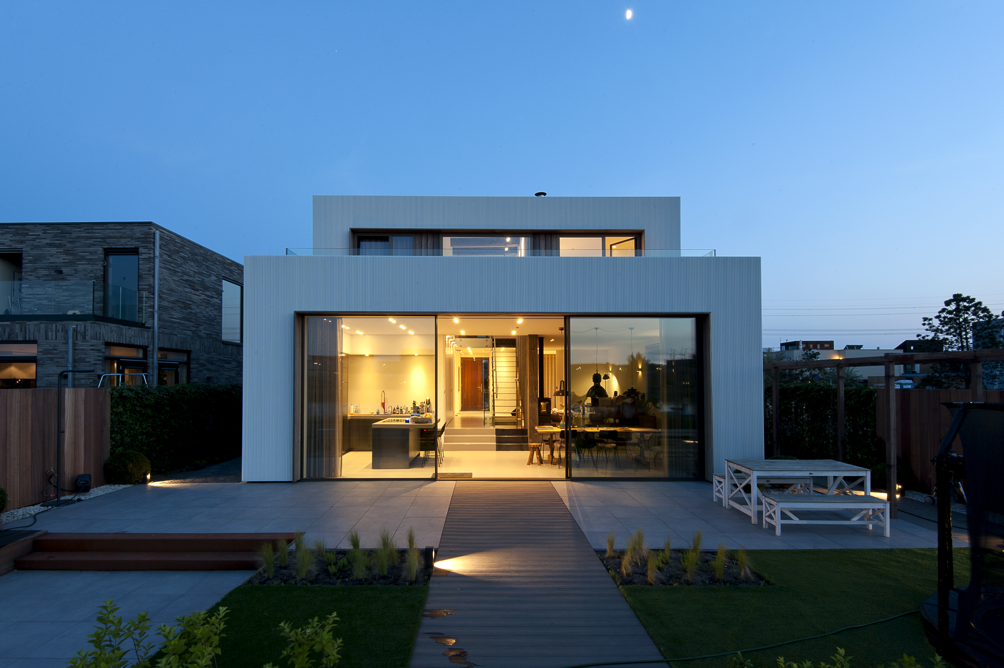 villa-E-marc-architects