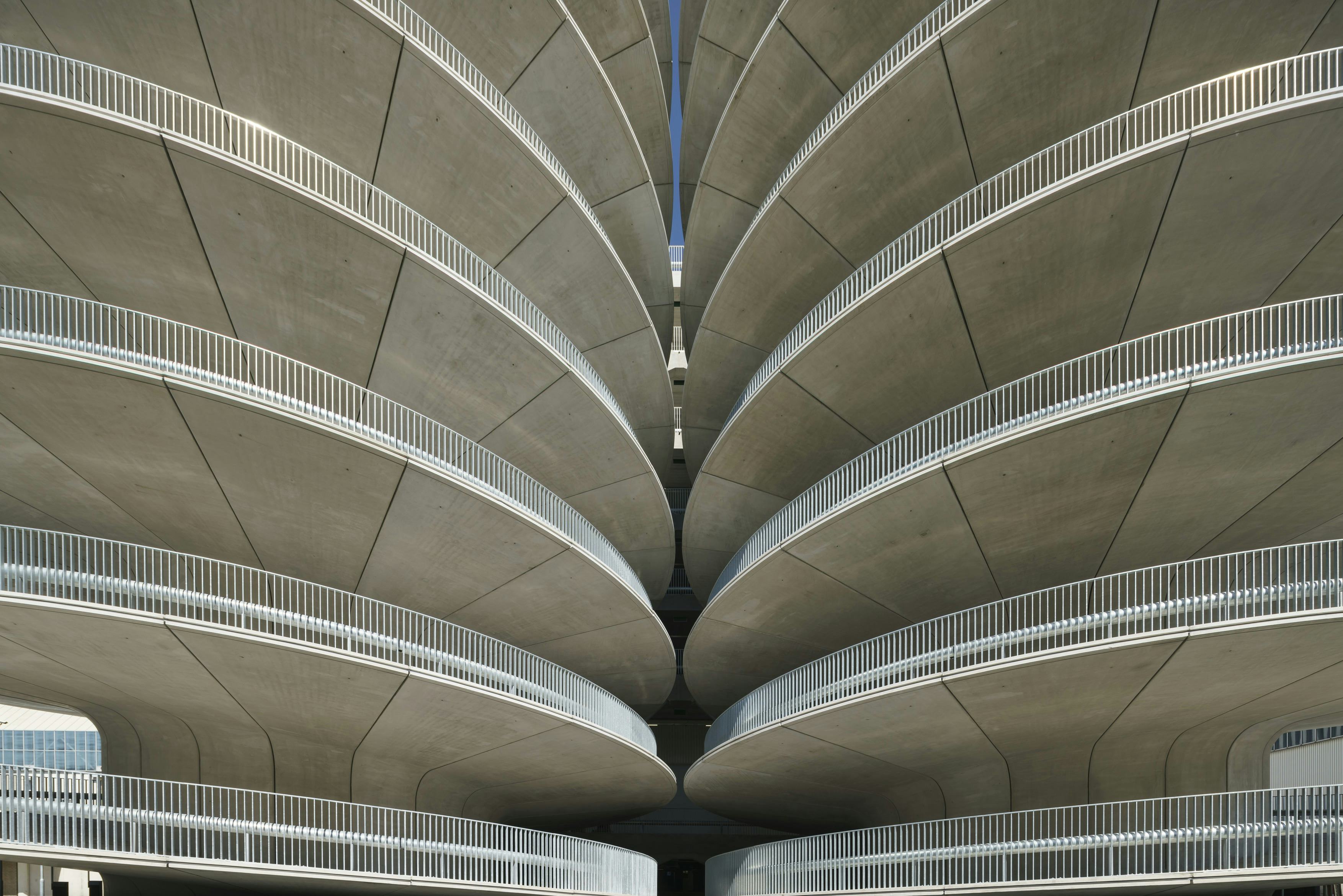 De parkeergarage van de RAi in Amsterdam, een ontwerp van Benthem Crouwel Amsterdam is een van de genomineerden van de Betonprijs 2017/Utiliteitsbouw. Foto: Jannes Linders