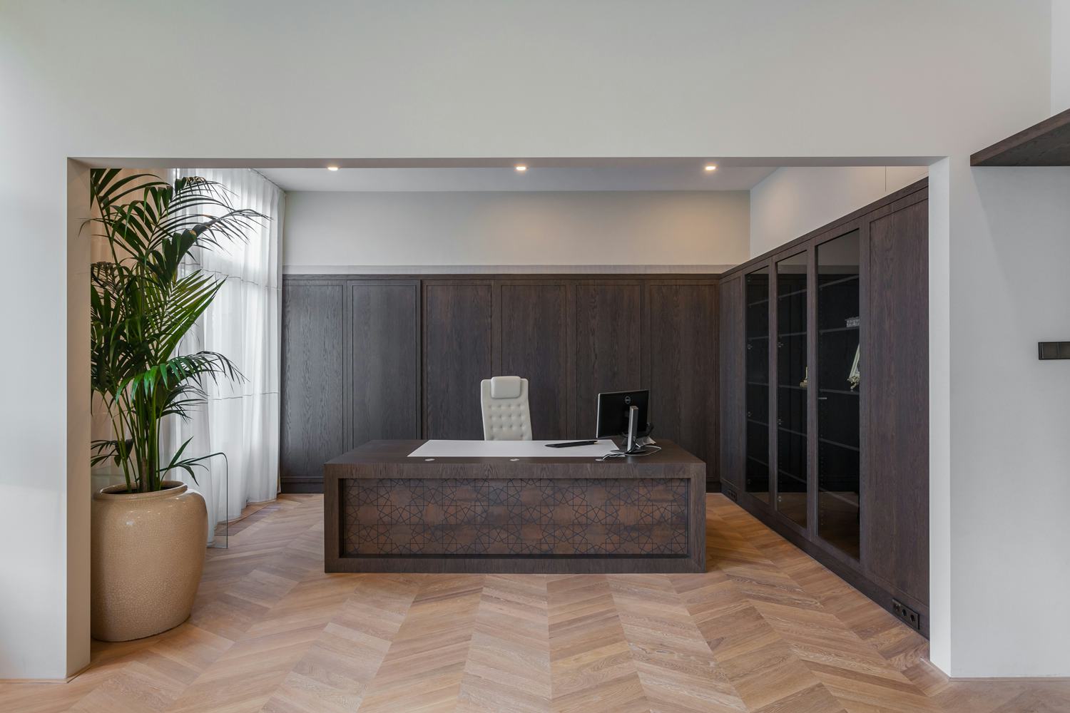 Peter Tijhuis, Amsterdam