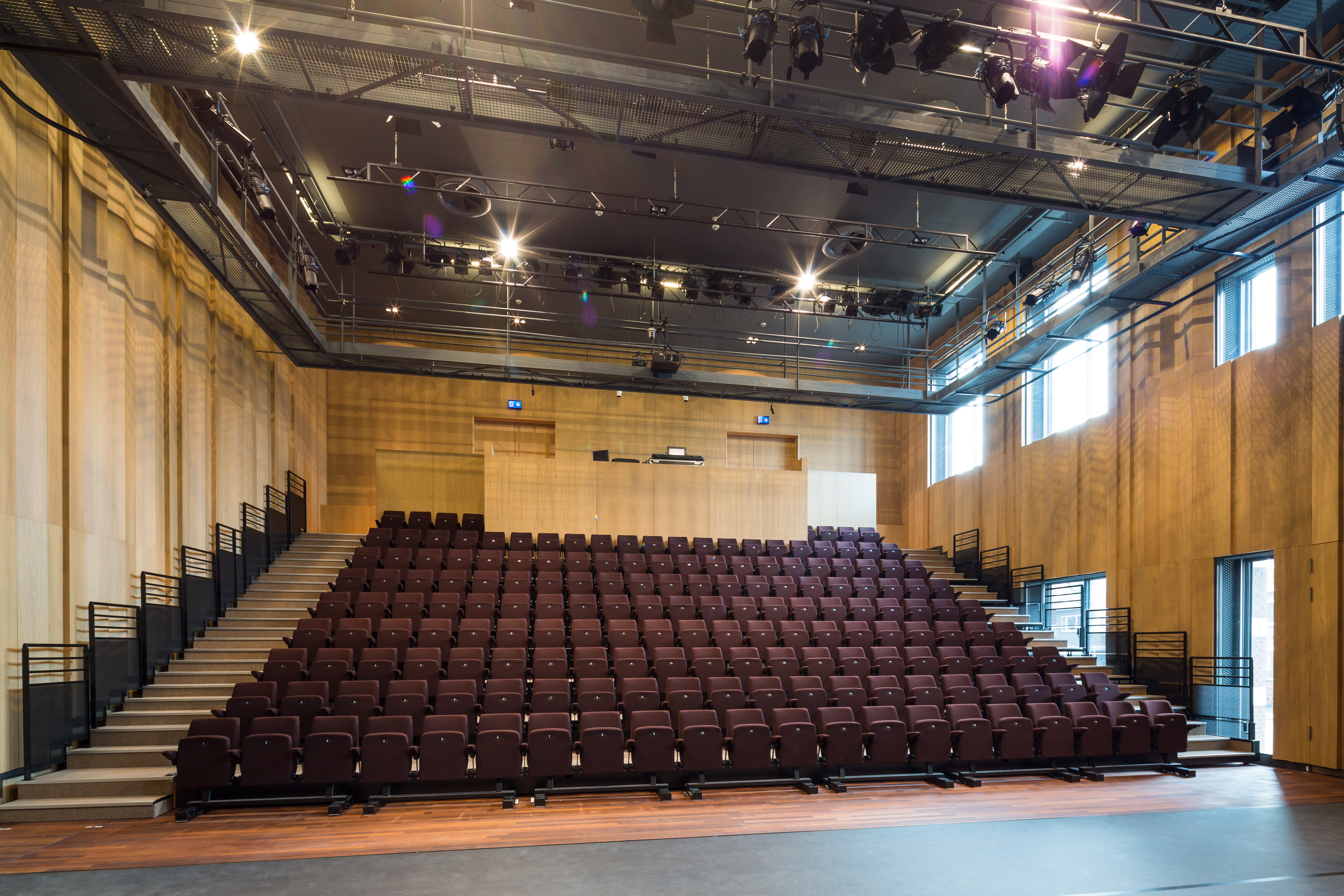 Restauratie en uitbreiding Schouwburg Kunstmin - Greiner van Goor Huijten Architecten BV