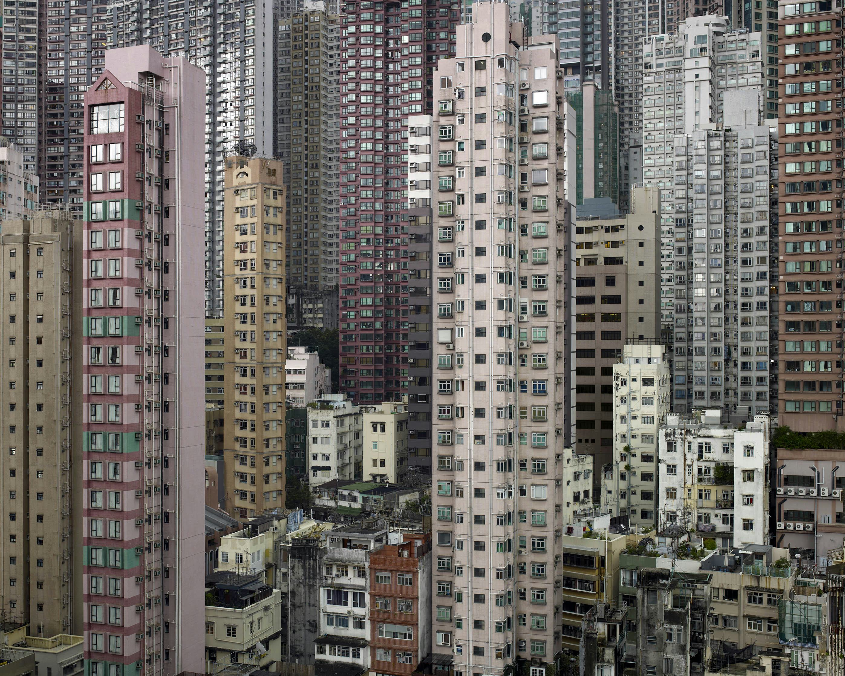 Michael Wolf, Architecture of Density, Hong Kong 2003-2014. © Michael Wolf 2018, courtesy Galerie Wouter van Leeuwen