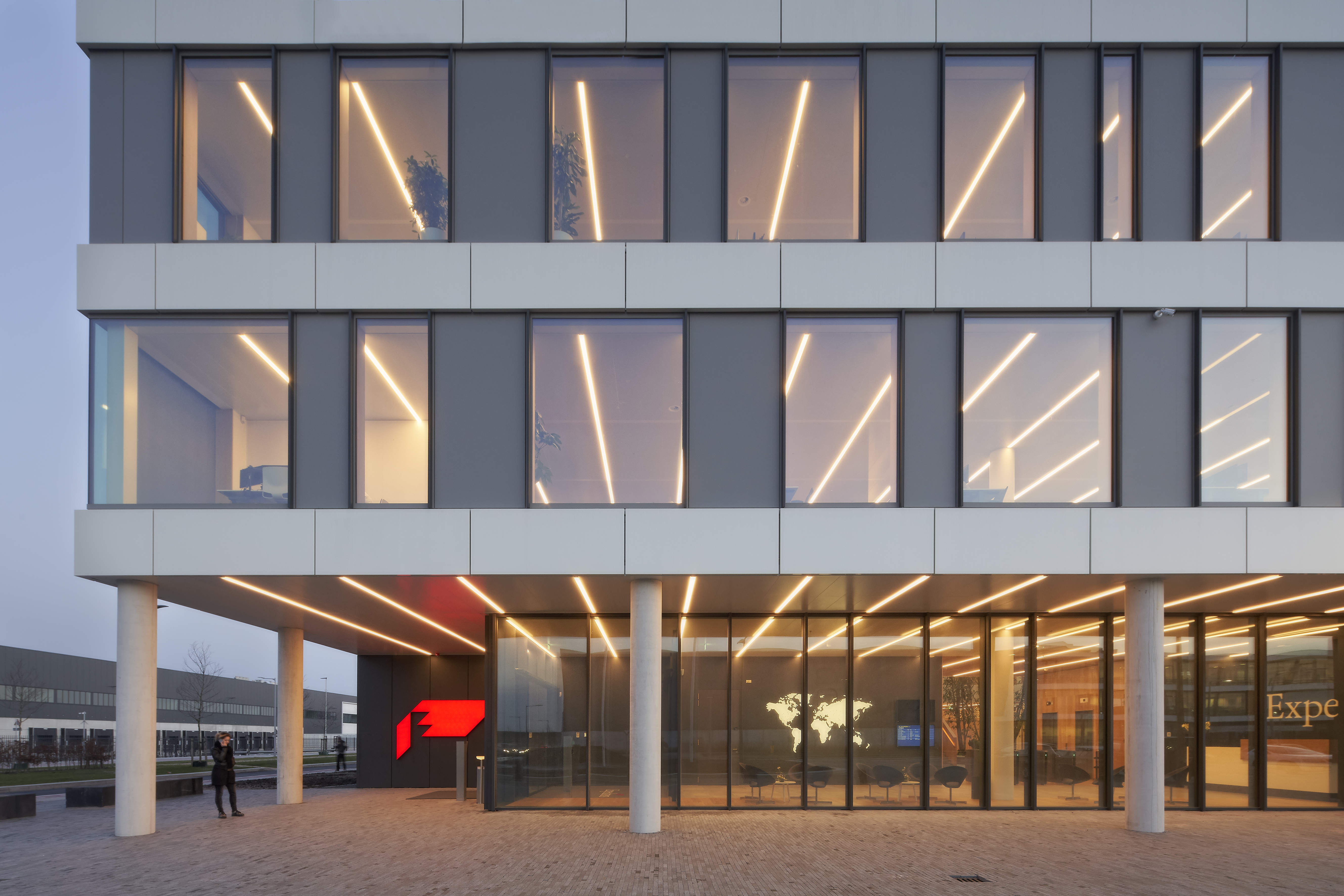 Logistiek centrum Schiphol. Beeld: Gerard van Beek