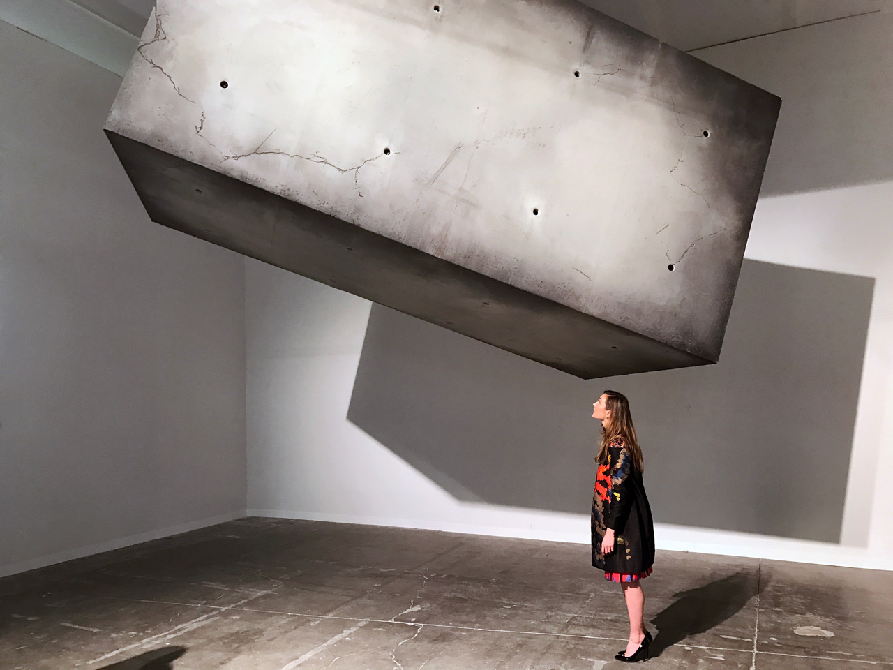 Studio Drift, Drifter, Tijdens de wereldpremière op The Armory Show in 2017. Courtesy of Pace Gallery