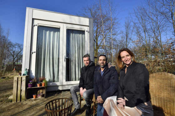 vlnr  Rolf Boxmeer Mohamed Acharki en Tessa Peters .Foto Erald van der Aa