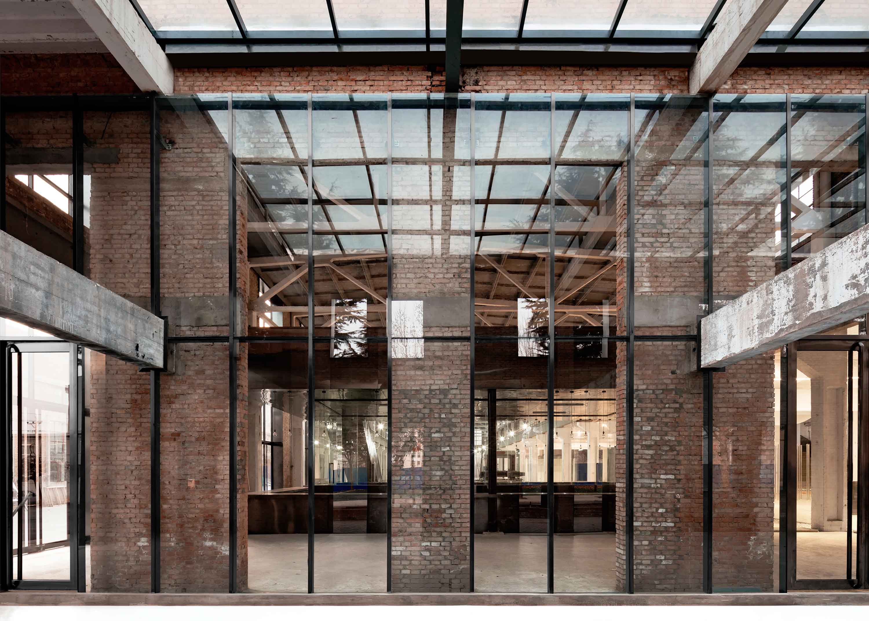 Beeld Marc Goodwin, Re-veil, Changzhi - Superimpose