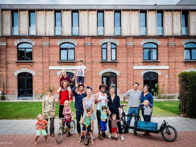 Beeld frederikbeyens Cohousing in voormalige rijkswachtkazerne Deurne - Polygoon Architectuur, Jouri De Pelecijn