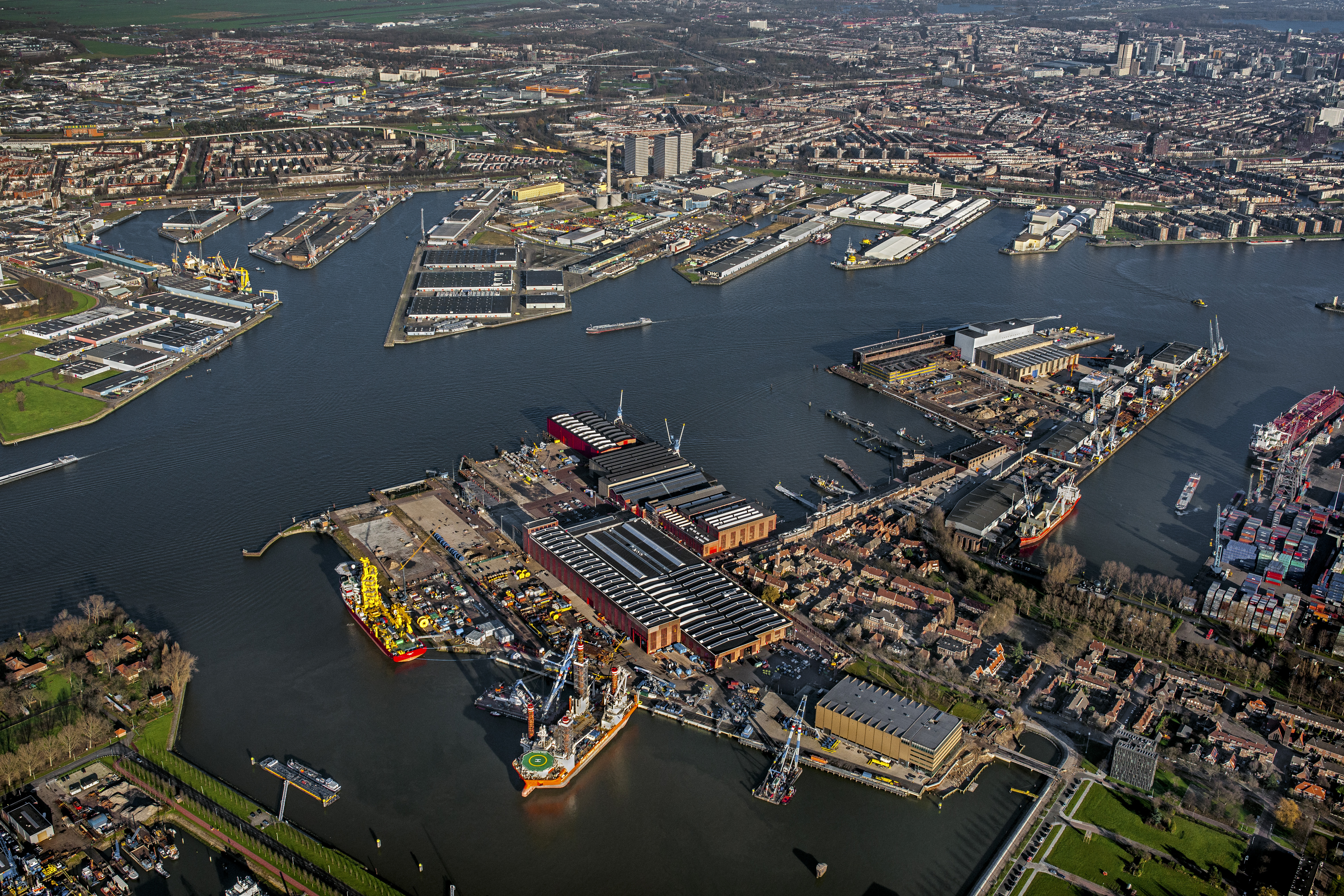 Het Makers District, bestaand uit de gebieden RDM Rotterdam en Merwe-Vierhavens (M4H). Beeld: John Gundlach/De Beeldunie