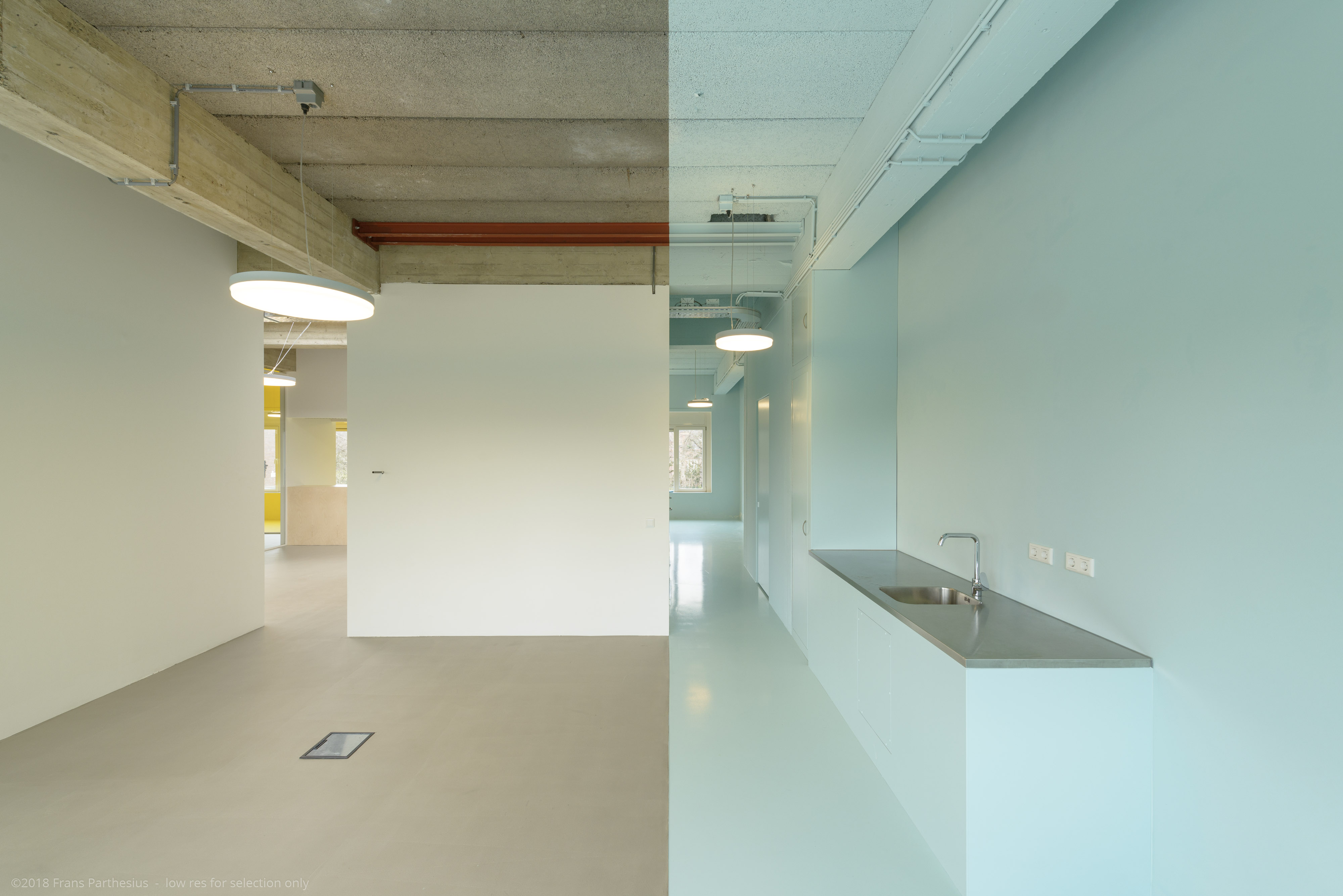 Beeld Frans Parthesius- Consulaat Indonesië, Den Haag - Parthesius, Krill o.r.c.a. + SHAU