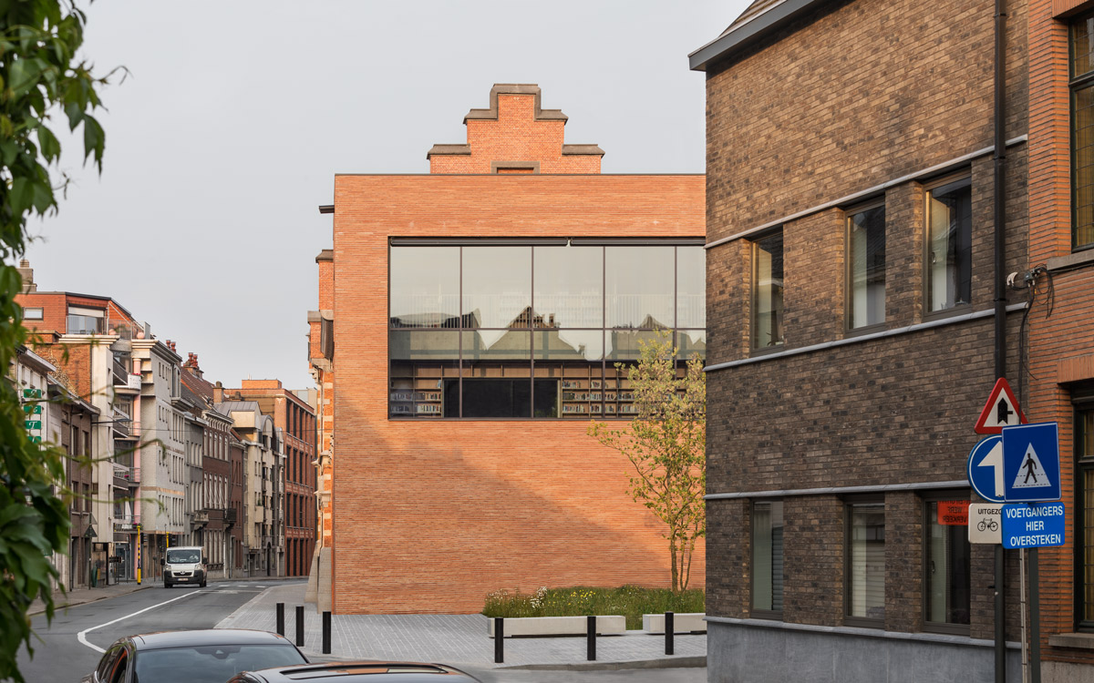 Beeld Delfino Sisto Legnani e Marco Cappelletti - Utopia, Aalst -_KAAN Architecten