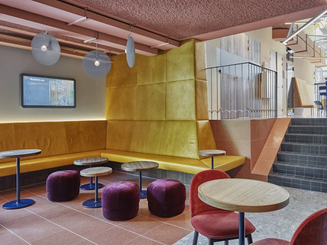 CityHub Rotterdam - Studio Modijefsky