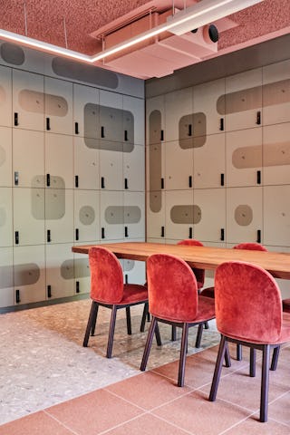 CityHub Rotterdam - Studio Modijefsky