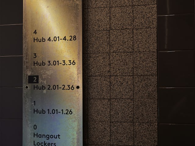 CityHub Rotterdam - Studio Modijefsky