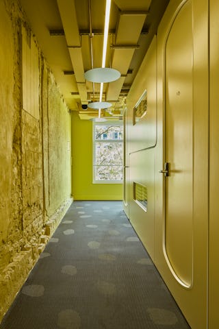 CityHub Rotterdam - Studio Modijefsky