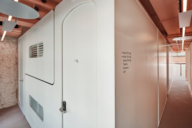 CityHub Rotterdam - Studio Modijefsky