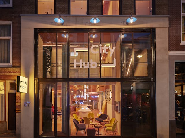 CityHub Rotterdam - Studio Modijefsky