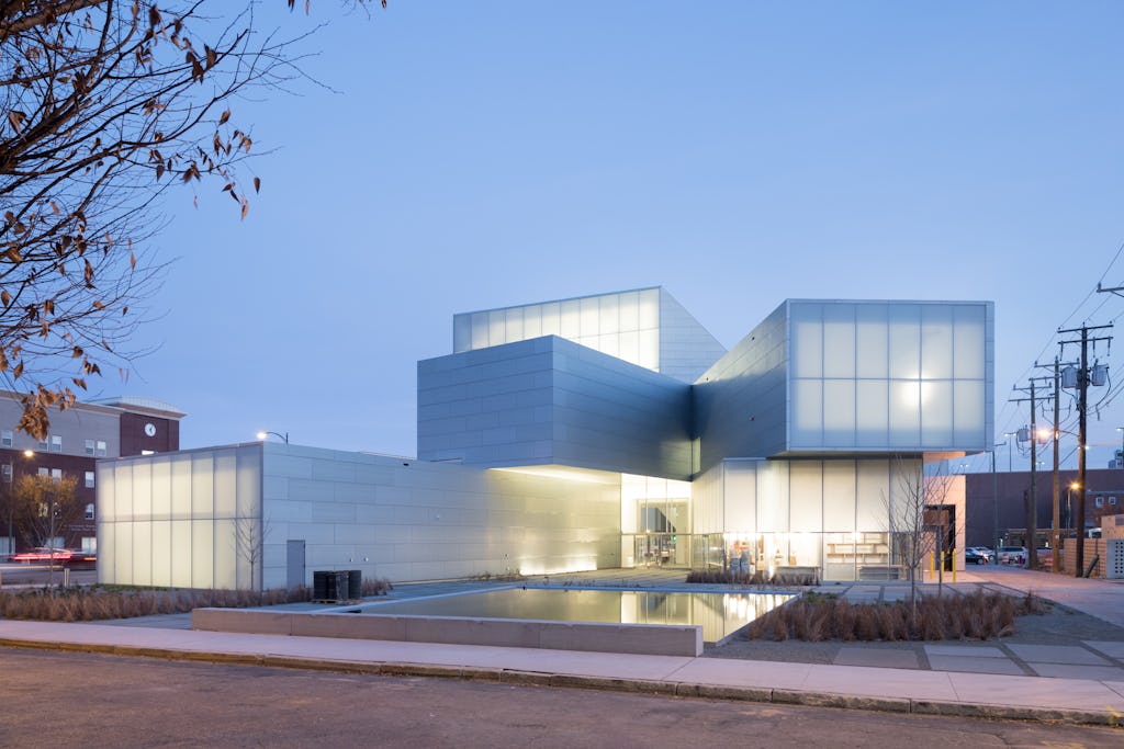 Beeld Iwan Baan. Insitute for Contemporary Art, Richmond (VS) – Steven Holl Architects