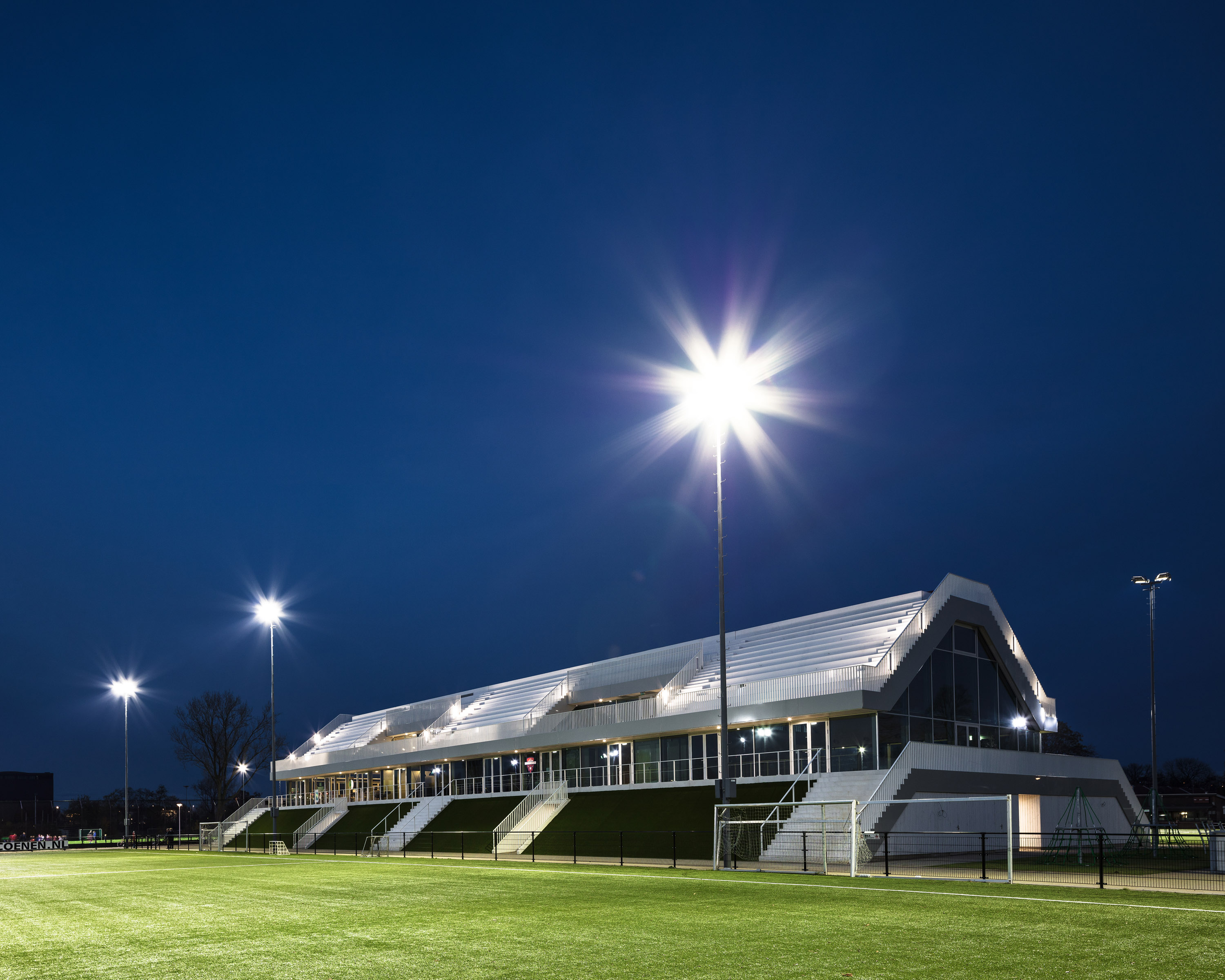 Clubverzamelgebouw Varkenoord Rotterdam - NL Architects, beeld Sebastian van Damme