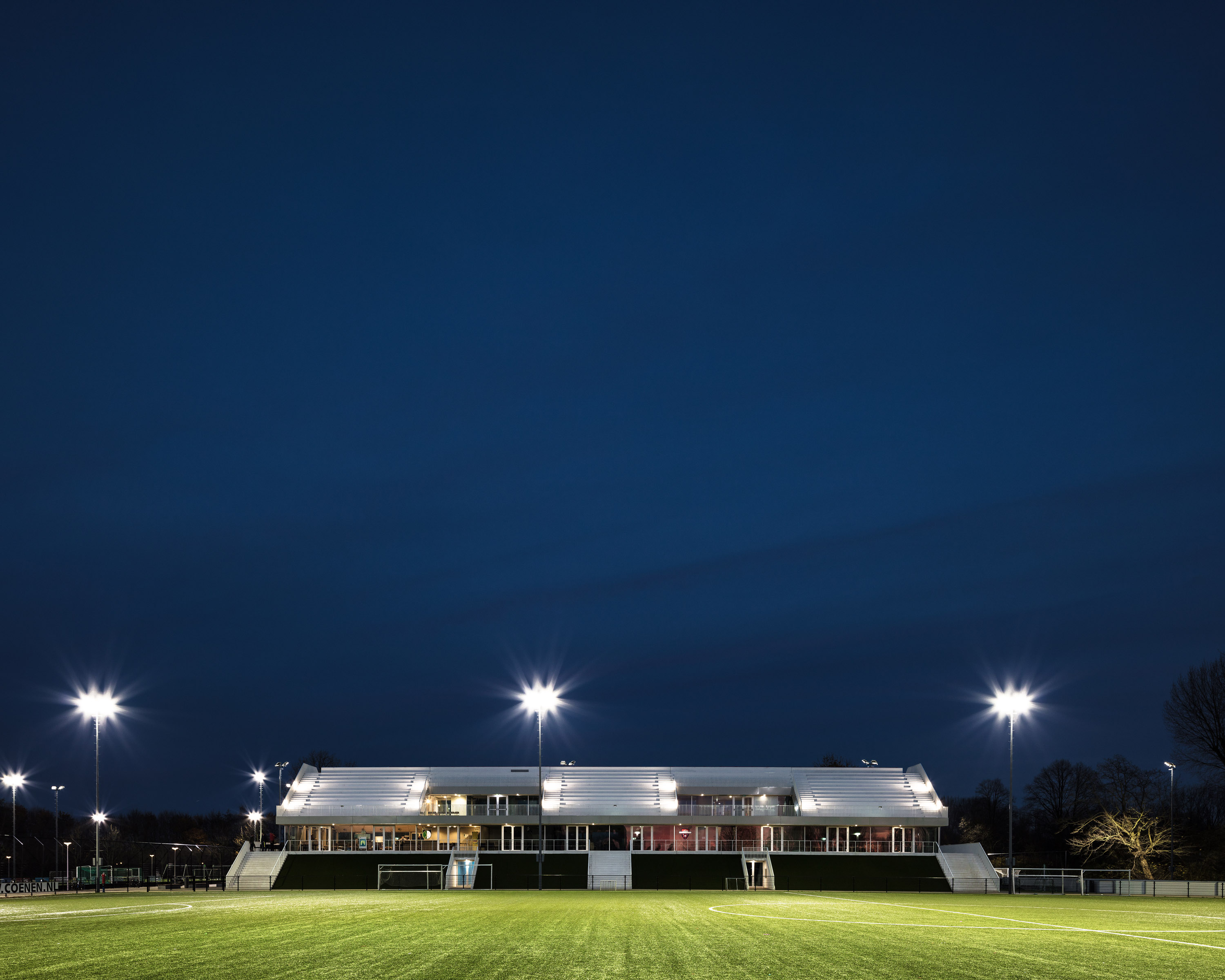 Clubverzamelgebouw Varkenoord Rotterdam - NL Architects, beeld Sebastian van Damme