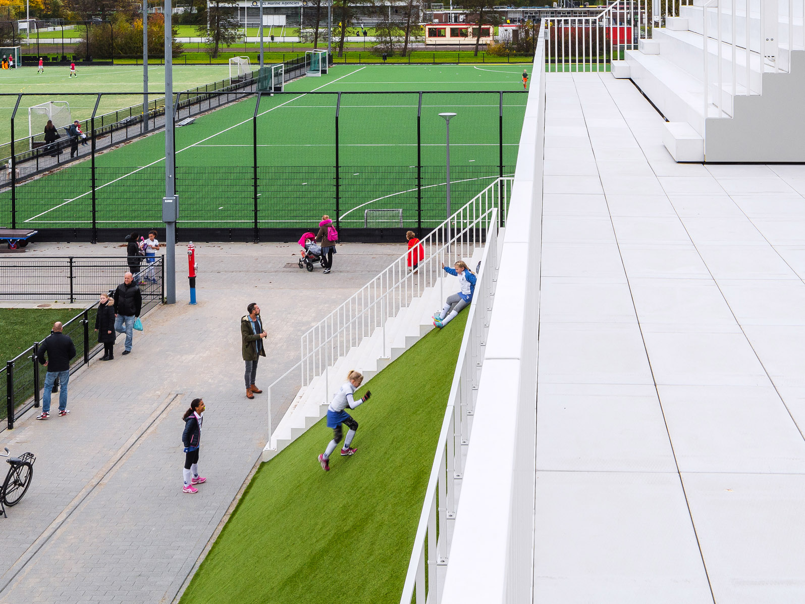 Clubverzamelgebouw Varkenoord Rotterdam - NL Architects, beeld Sebastian van Damme