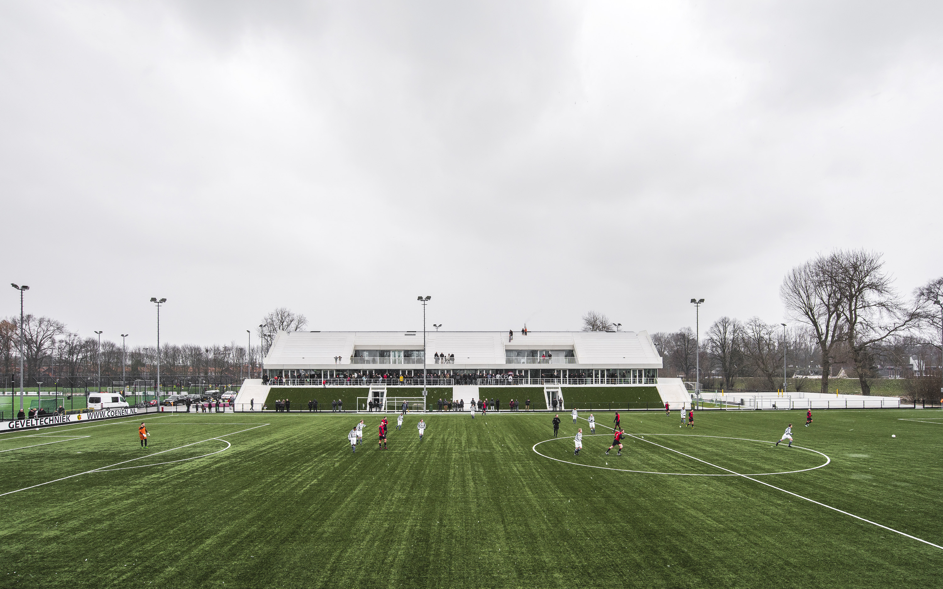 Clubverzamelgebouw Varkenoord Rotterdam - NL Architects, beeld Sebastian van Damme