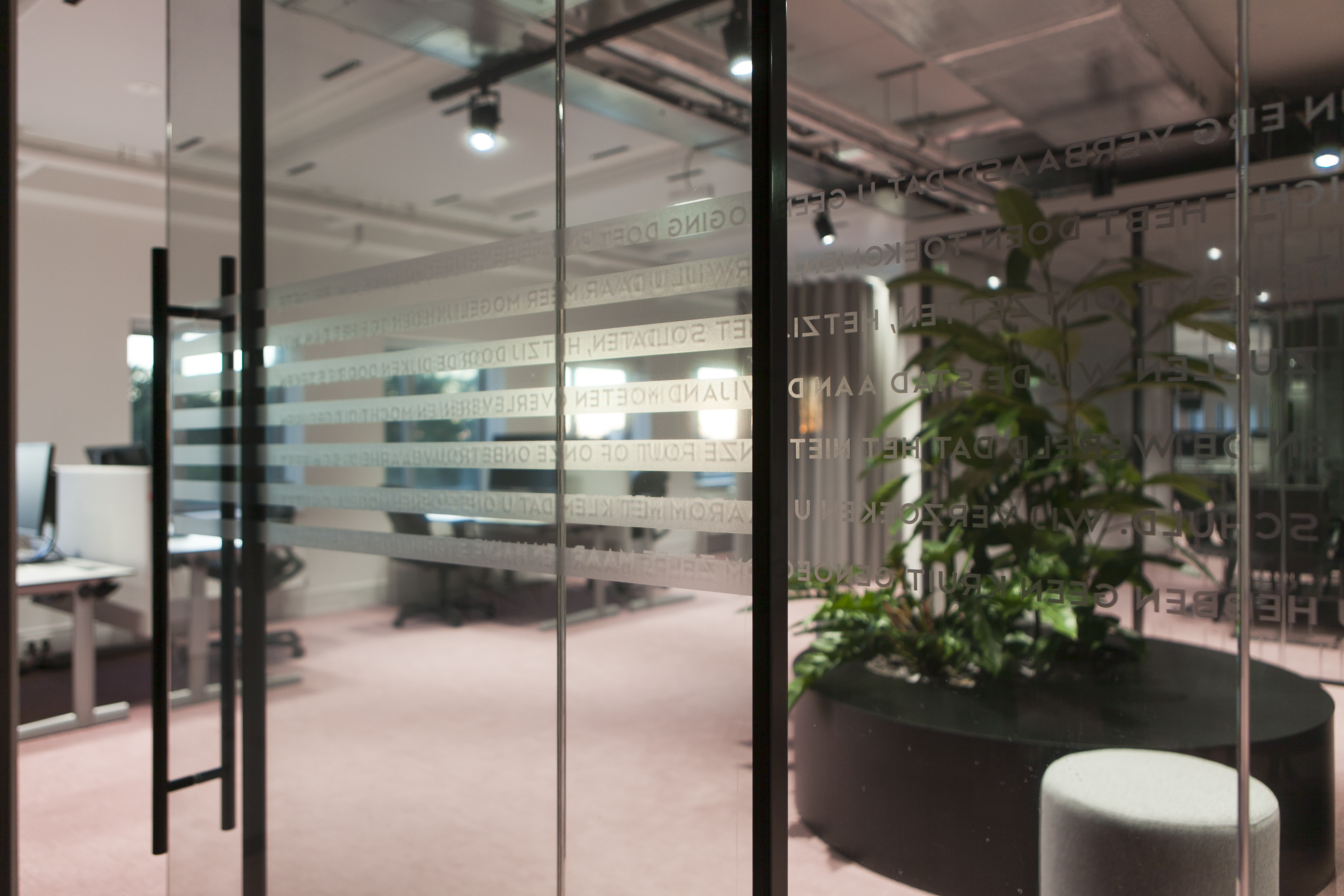 Foto's graphics herinrichting stadskantoor Alkmaar