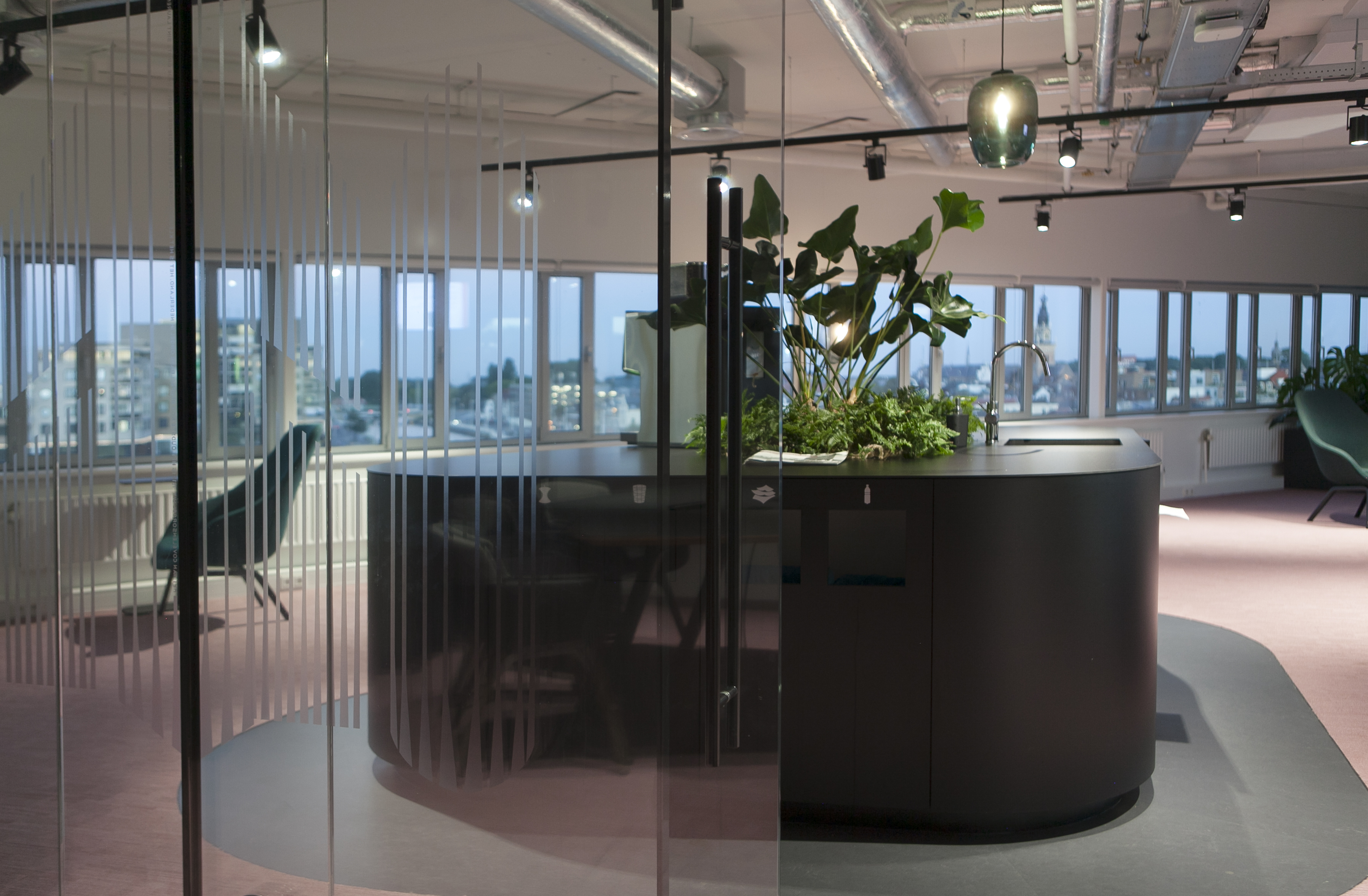 Foto's graphics herinrichting stadskantoor Alkmaar