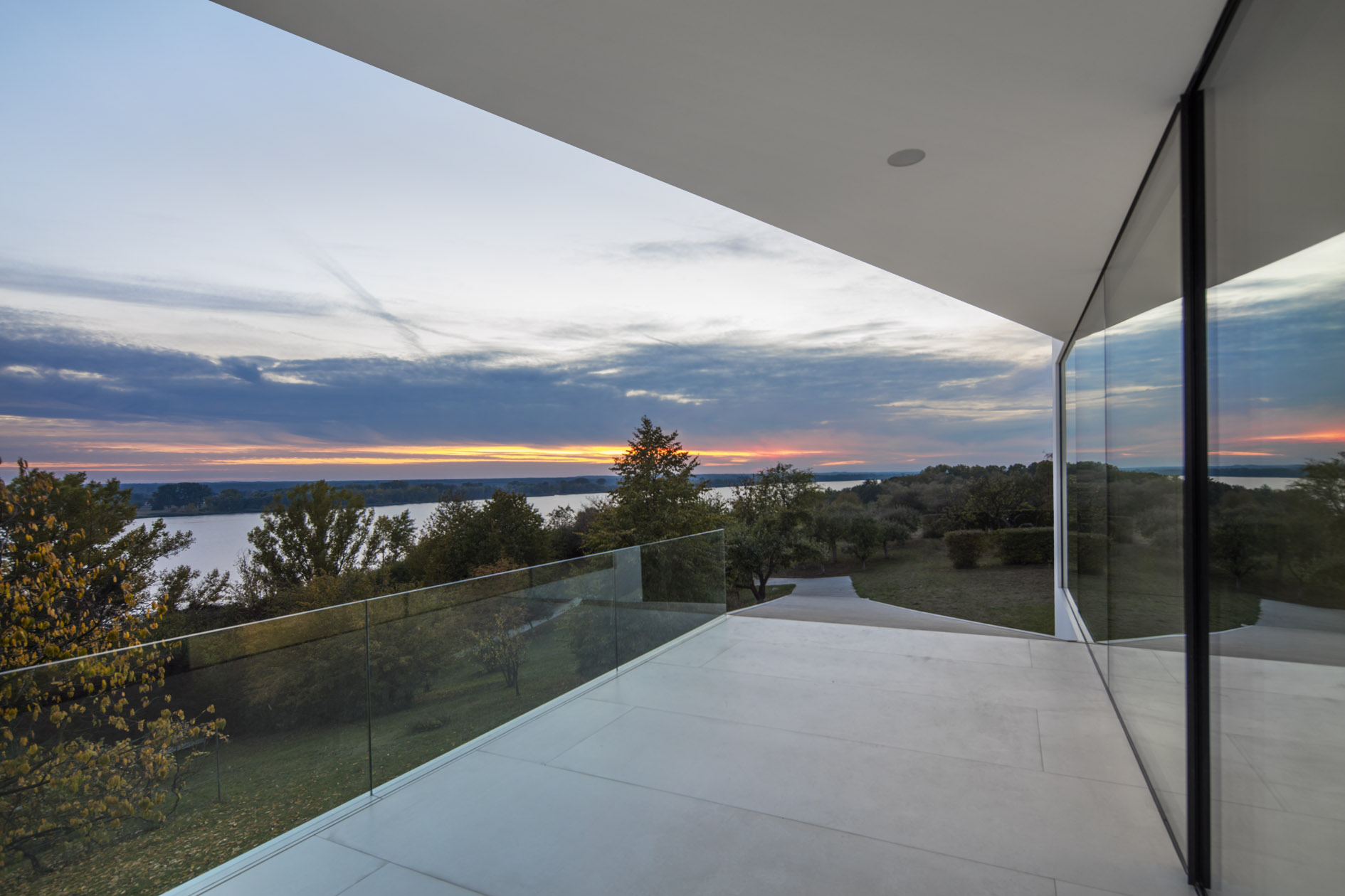 Beeld Olo Studio, By The Way House, Polen - Robert Konieczny en KWK Promes team