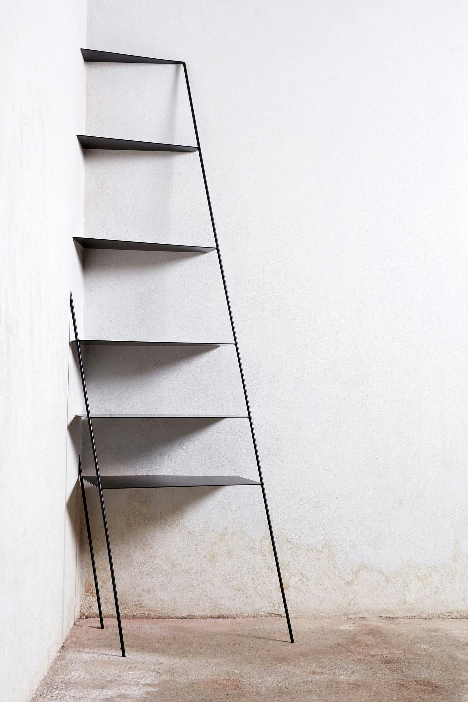 Leaning Shelf_Marija Dondovic