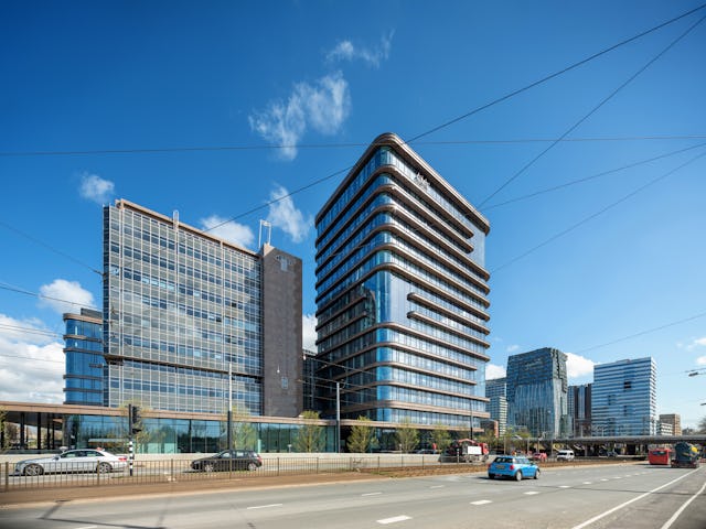 Atrium Zuidas MVSA Architects. Beeld Ossip van Duivenbode