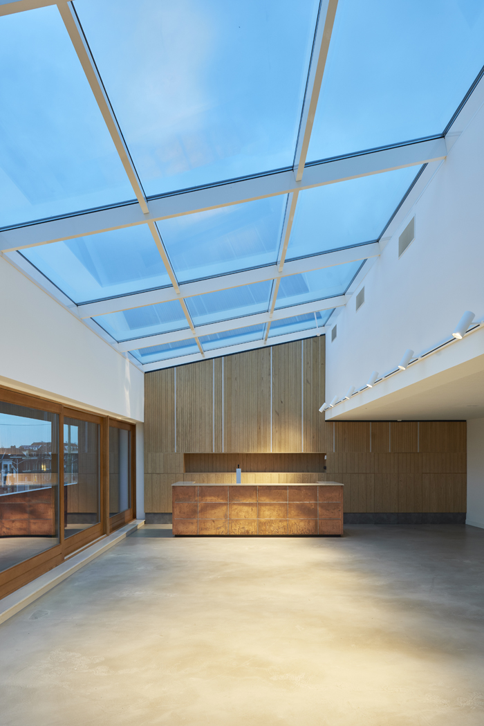 Interieur Studenten vereniging Phoenix in Delft. Ontworpen door Bendien Wierenga Architecten.