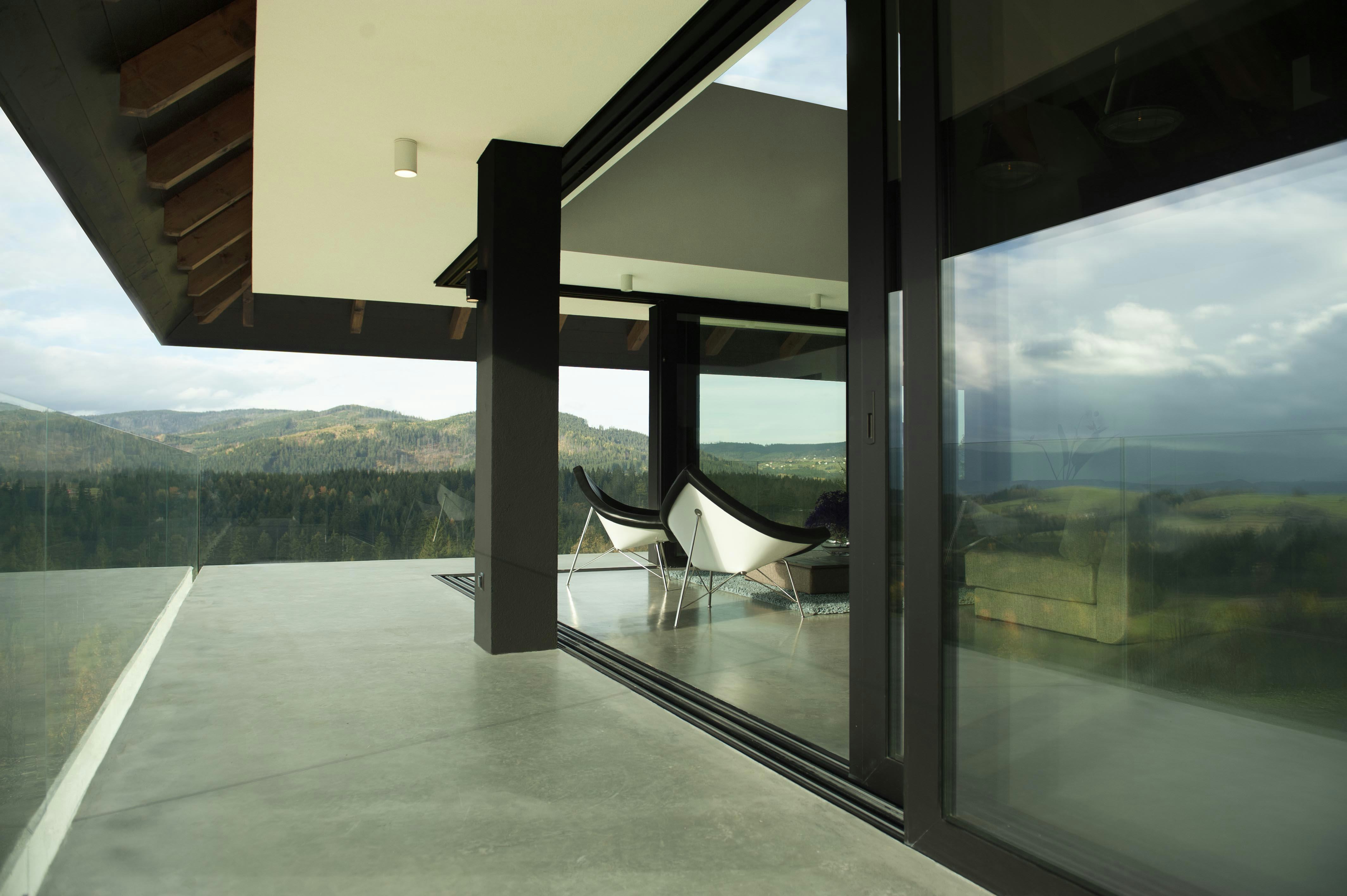 Doorzicht veranda woonkamer veranda. Foto: Igor Kozlowski