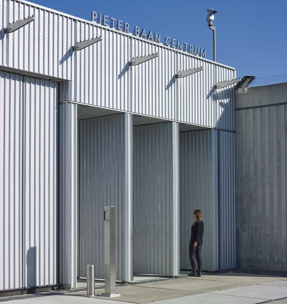 Entreegebouw Pieter Baan Centrum Almere door studio PROTOTYPE, beeld Jeroen Musch 