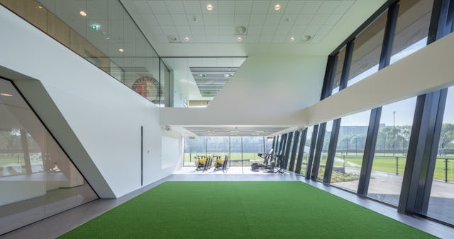 Trainingscomplex ‘1908’ Feyenoord Rotterdam door MoederscheimMoonen Architects, beeld Bart van Hoek