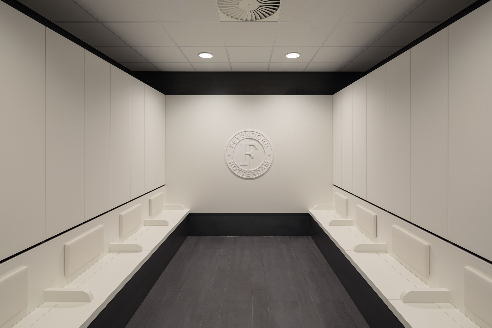 Trainingscomplex ‘1908’ Feyenoord Rotterdam door MoederscheimMoonen Architects, beeld Bart van Hoek