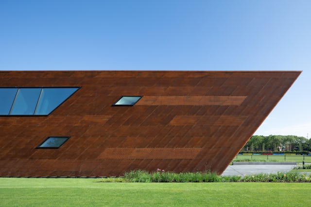 Trainingscomplex ‘1908’ Feyenoord Rotterdam door MoederscheimMoonen Architects, beeld Bart van Hoek