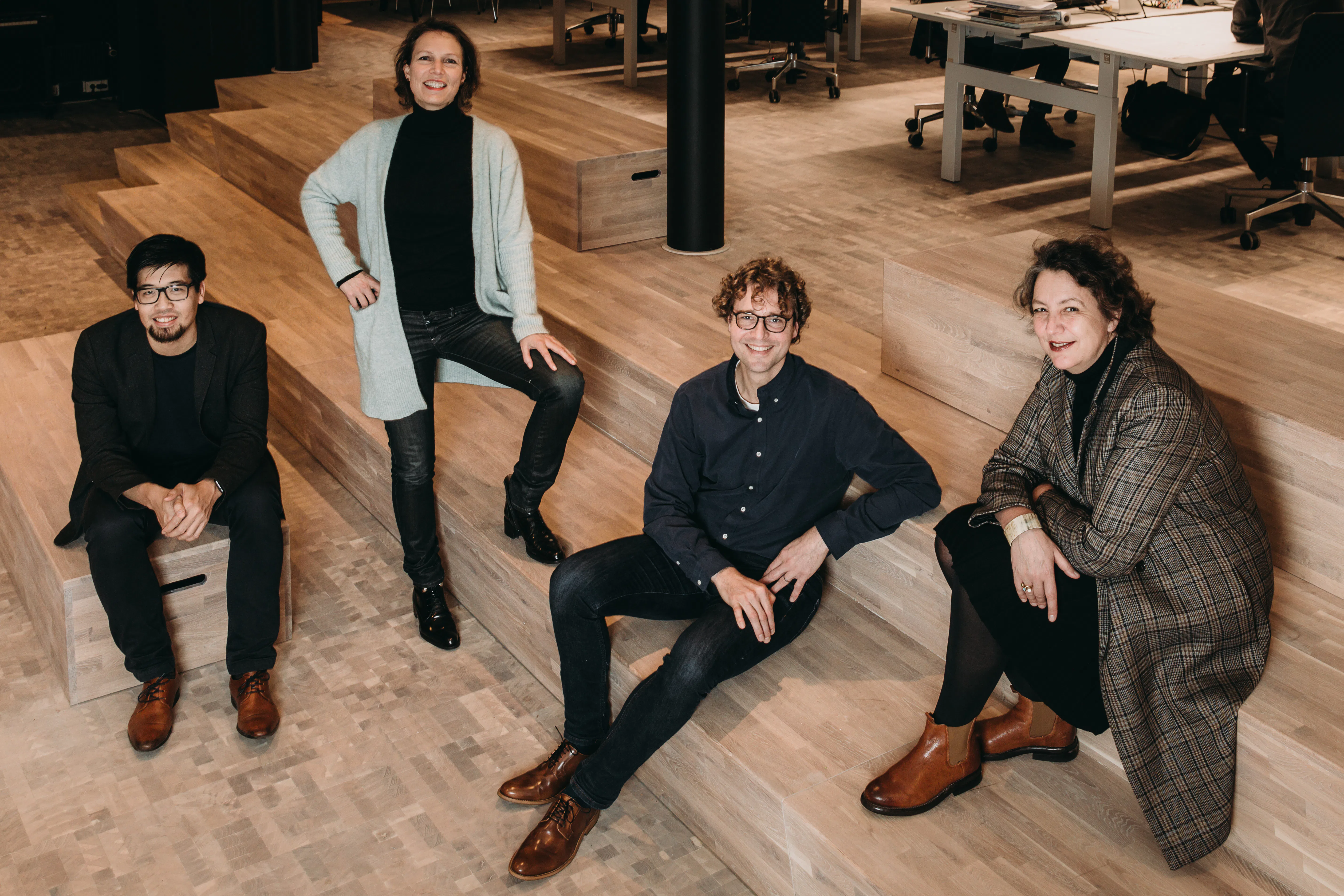 Vlnr Karho Yeung, Mira van Beek, Paul Vlaar, Dorte Kristensen. Foto: Eva Bloem