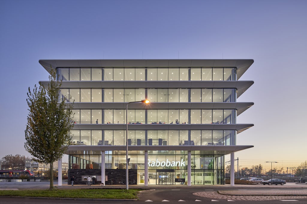 Rabobank Gouwestreek in Gouda door Kraaijvanger Architects, beeld Ronald Tilleman