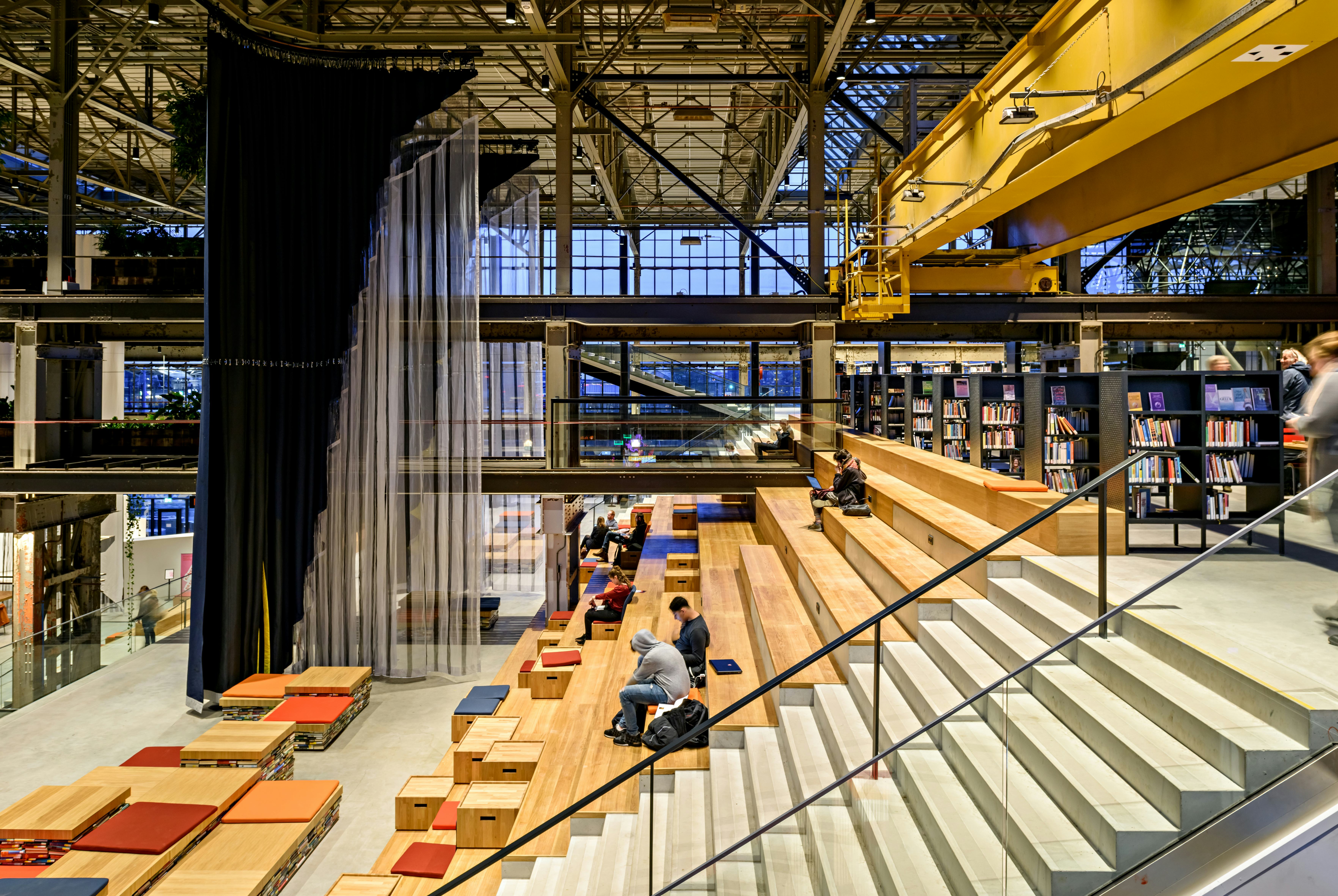 LocHal in Tilburg grijpt naast prijs voor beste bibliotheek van de wereld